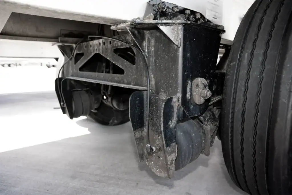 Used Reitnouer Flatbed Semi Traielrs with with Air Ride