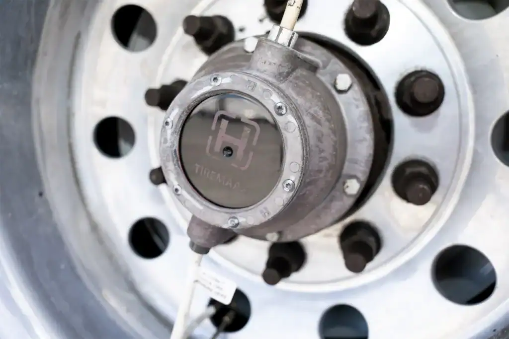 used all aluminum flatbed semi trailers with Tiremaax Air Inflation System