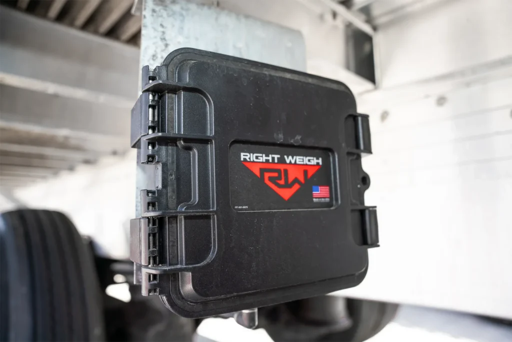 Used Reitnouer Flatbed Semi Trailers with Right Weigh Load Scale