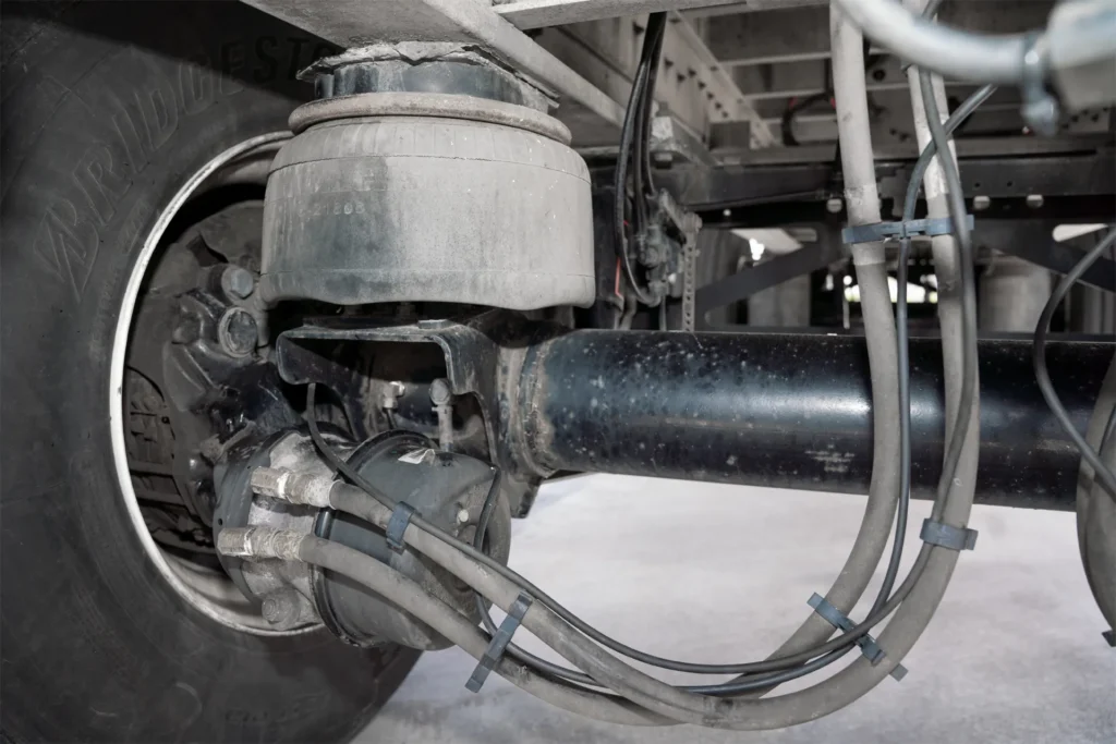 Used Reitnouer Flatbed Semi Traielrs with with Air Ride