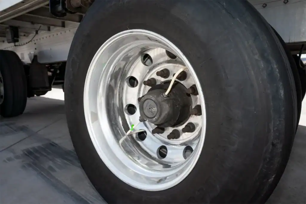 used all aluminum flatbed semi trailers with Tiremaax Air Inflation System