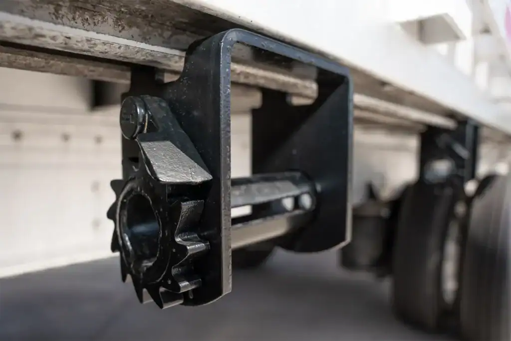 Used Reitnouer Maxmiser Semi Trailer with Slack Adjusters