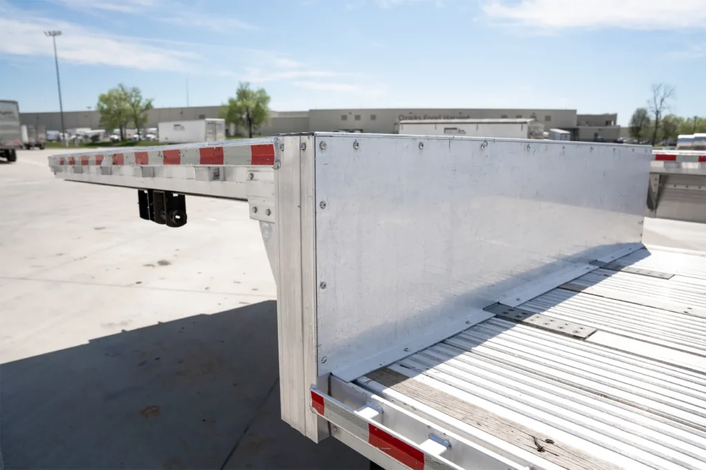 Used Reitnouer All Aluminum Stepdeck Semi Trailers with 10'8" upper deck